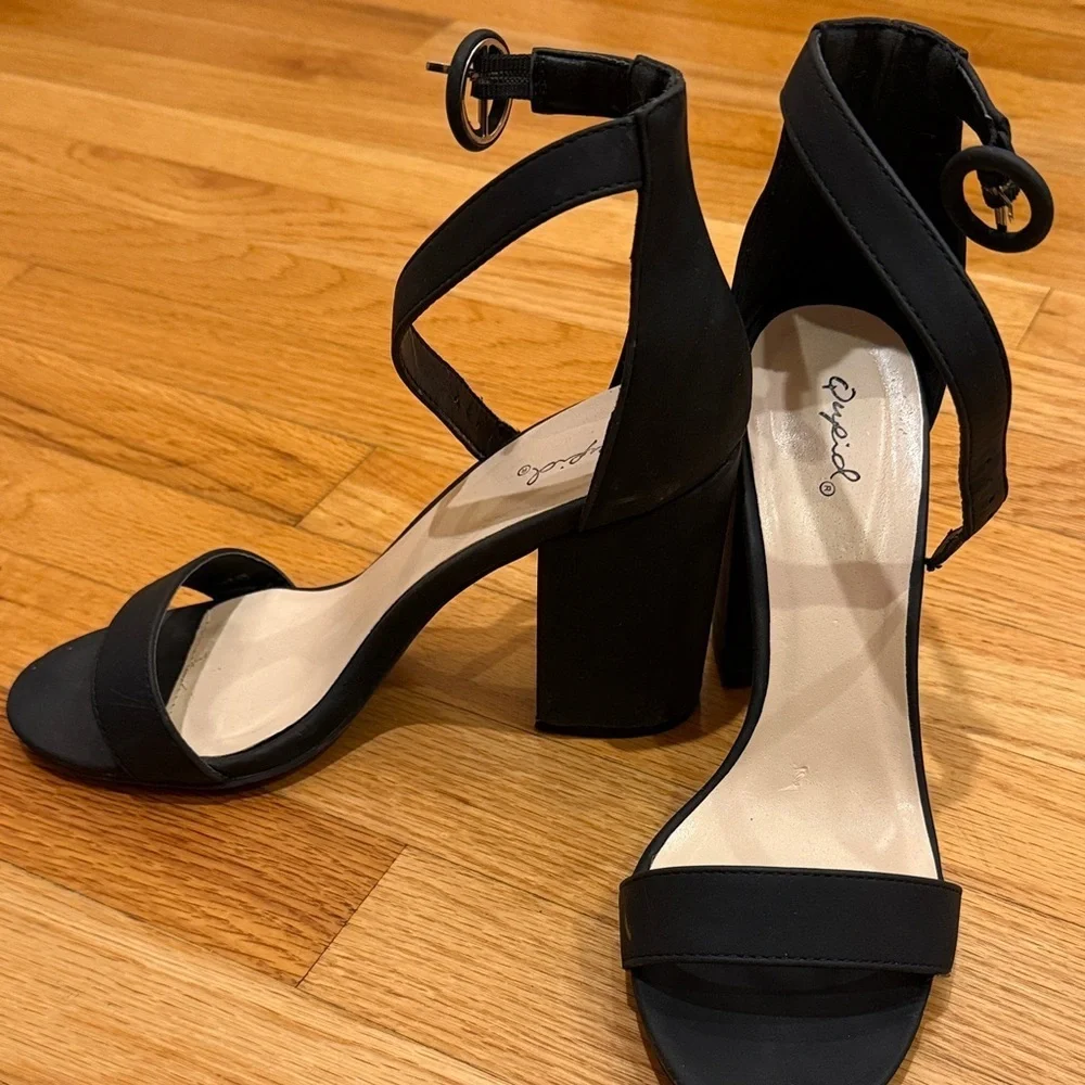 Qupid Black Strappy Heels